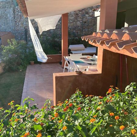 Villasimius Il Patio Sul Porto Экстерьер фото